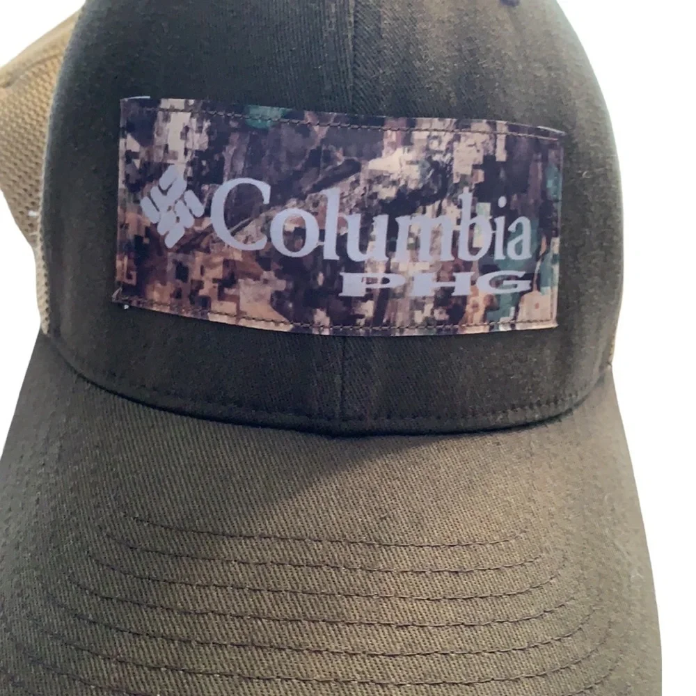 COLUMBIA SPORTSWEAR CO CAPS